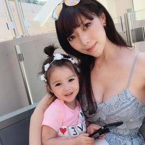 Meet your Posher, Faye